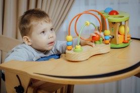 „Vă implorăm să ne ajutați să-l salvăm pe Matei!”. Șansa la viitor a unui băiețel din Chișinău costă 150.000 de dolari